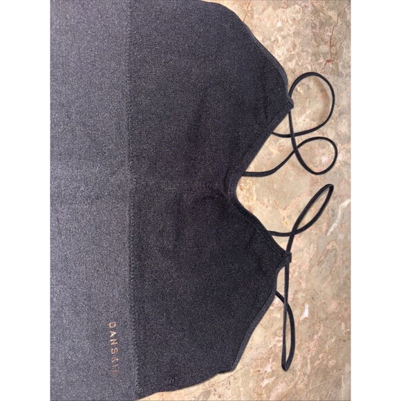 Danskin Intimates Women's Bralette Black Ribbed Knit Size Large No Pads - Picture 1 of 7